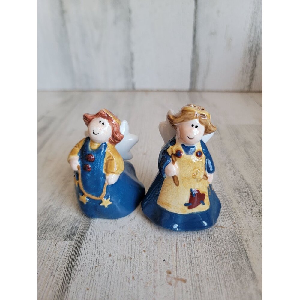 Angel salt pepper shaker cherub girl blonde set xmas religious‎